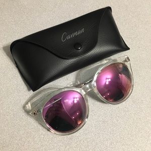 Clear sunglasses with pink mirrored lenses